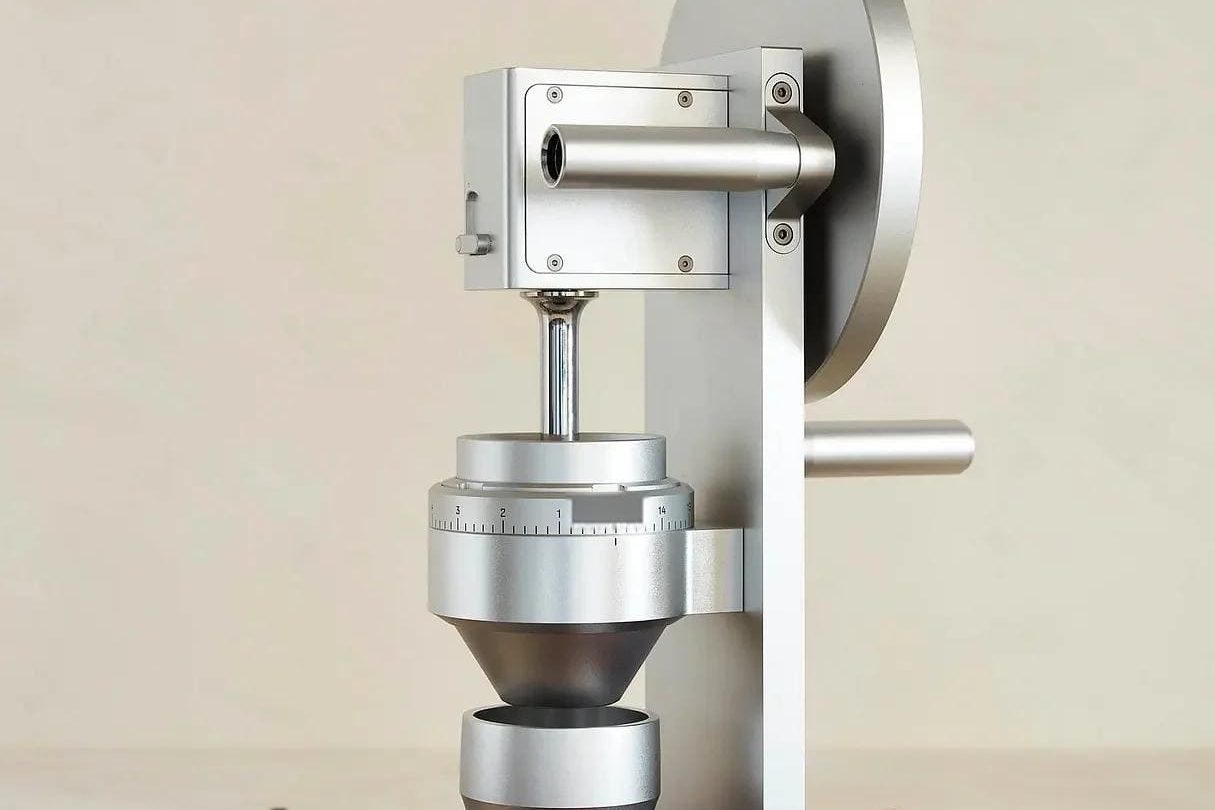 Can l use a coffee grinder as a spice grinder?