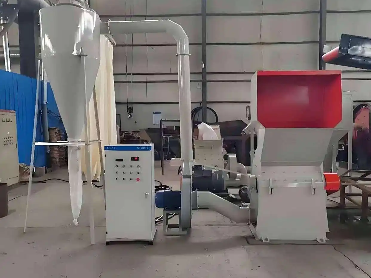 What are the several steps that must be undertaken before beginning grinding operations？ 