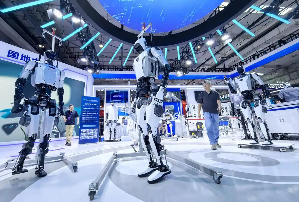 Which country is no.1 in robotics?